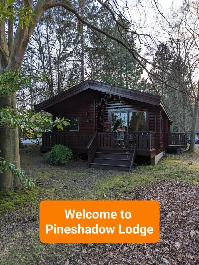 Pineshadow Lodge-Dog Friendly Kenwick Park Louth Louth  Exterior photo